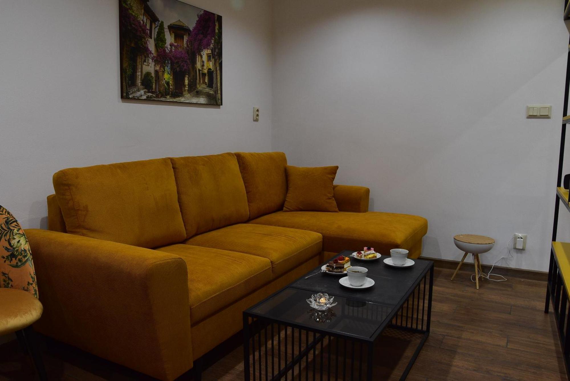 Apartmany Zakovce & Spa ヴェルカー・ロムニツァ エクステリア 写真