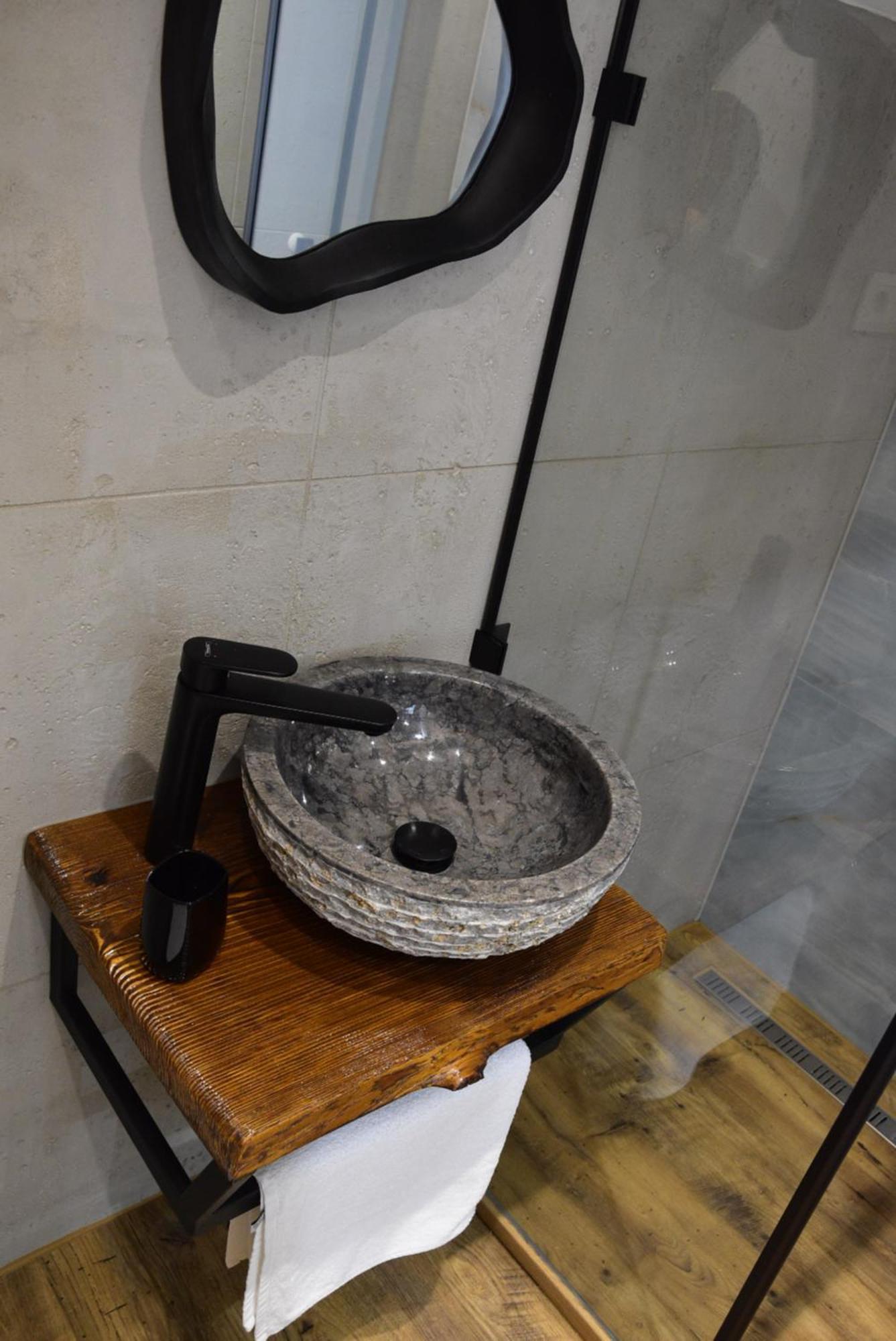 Apartmany Zakovce & Spa ヴェルカー・ロムニツァ エクステリア 写真